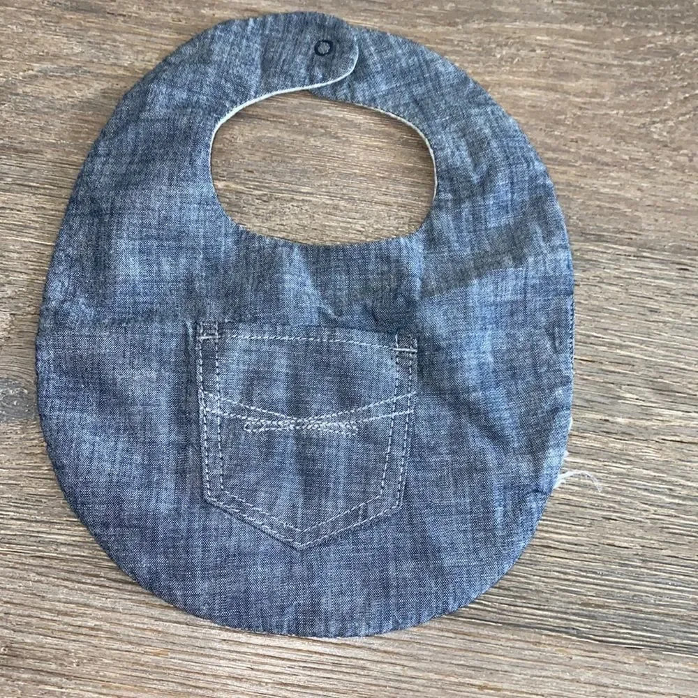 Baby Gap denim bib​